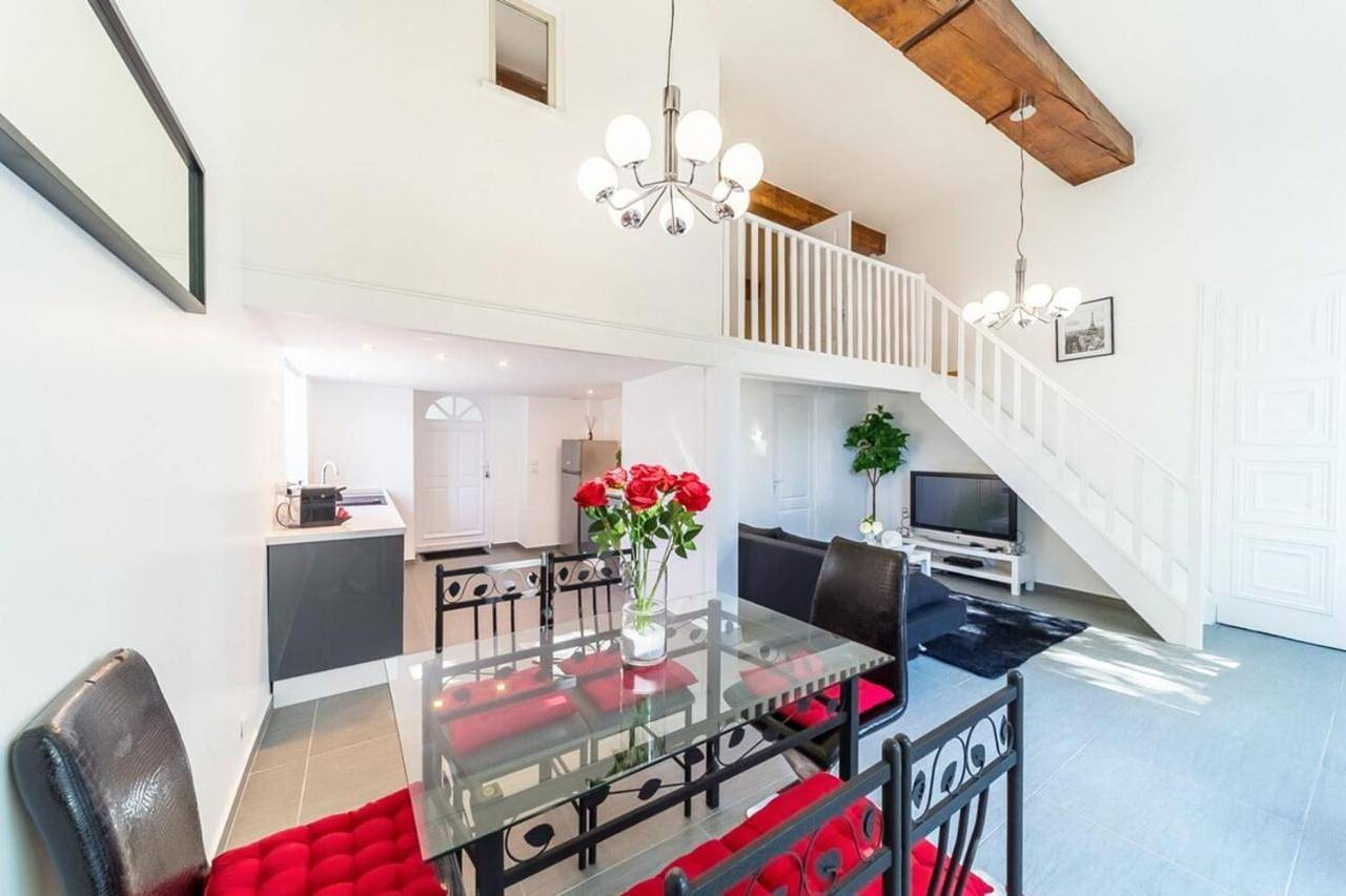Appartement entier, The charming Fleury 2 bedrooms Oullins in Oullins, Lyon et ses environs
