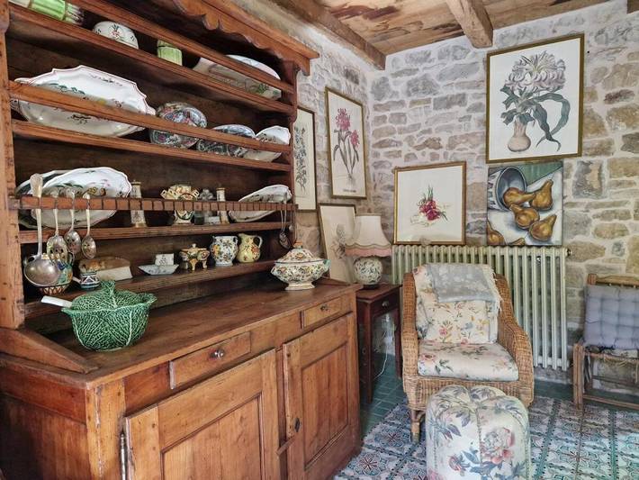 Location de vacances pour 2 personnes, avec jardin et piscine ainsi que balcon et jacuzzi à Bozouls - 3