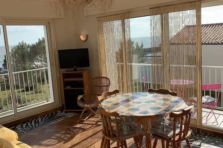 Ganze Wohnung, Adorable T2 apartment (45m2) in a residence with panoramic sea view in Jard-sur-Mer, Vendée