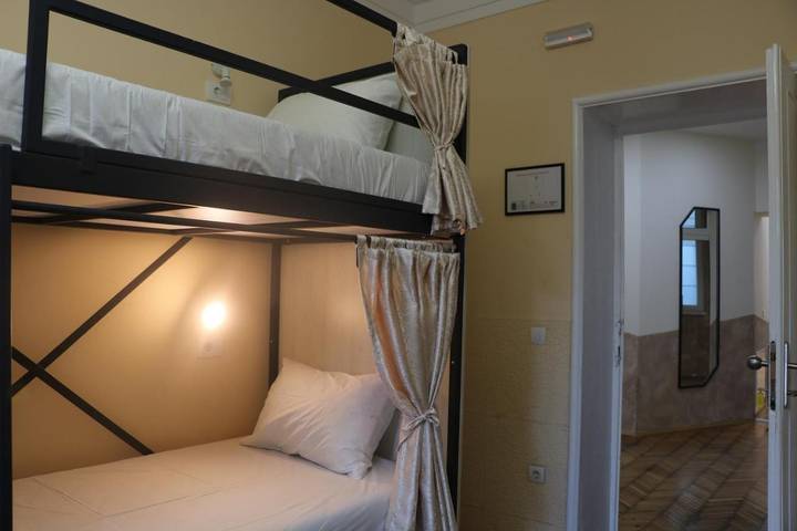 Hostel für 8 Personen, mit Terrasse und Garten sowie Ausblick in Belgrad - 4