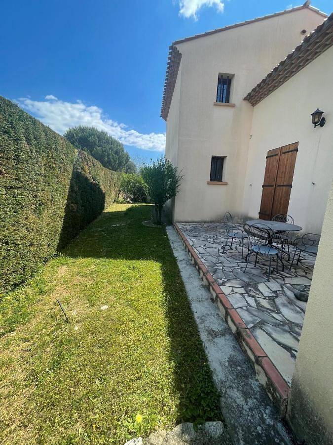 Location de vacances pour 8 personnes, avec terrasse, animaux acceptés à Ortaffa - 4