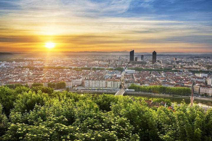 Gîte pour 5 personnes, avec terrasse et vue à Vaulx-en-Velin - 2