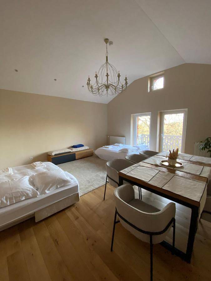 Location de vacances pour 2 personnes, avec jardin ainsi que piscine et jacuzzi, animaux acceptés à Saint-Élix-le-Château - 3