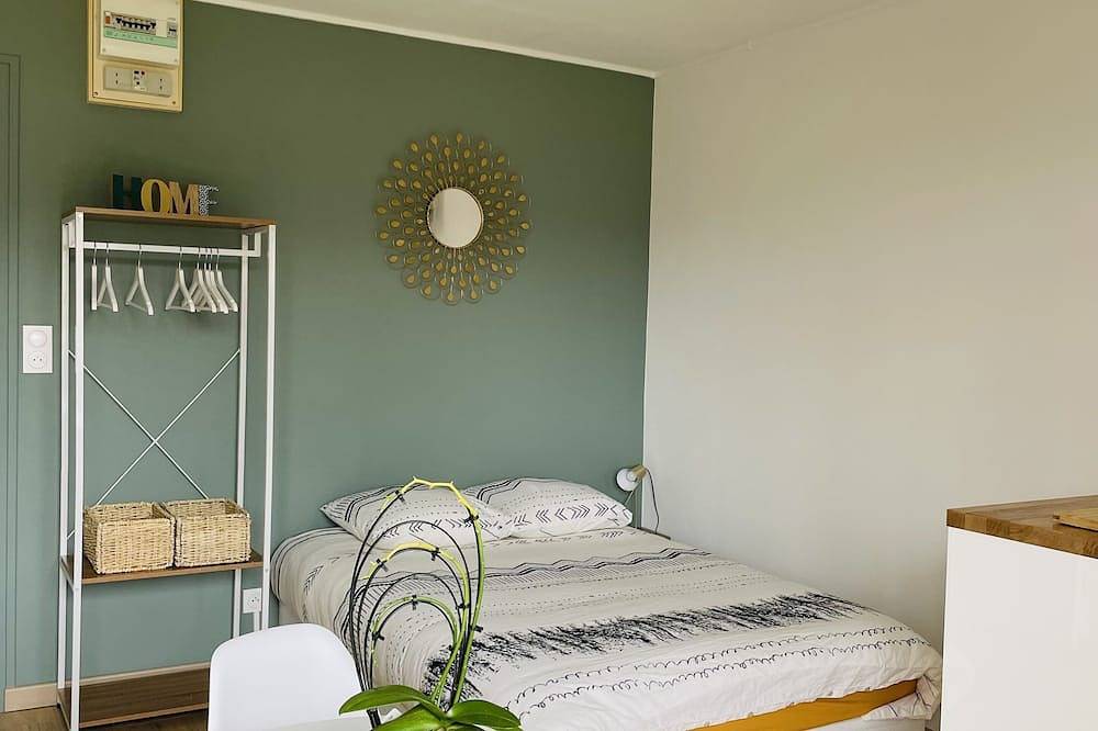 Apartamento entero, Studio La Bourboule with balcony in La Bourboule, Parque Natural Regional Volcans d'Auvergne