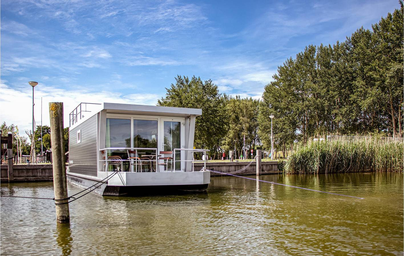 Hausboot für 4 Personen mit Terrasse in Veluwe