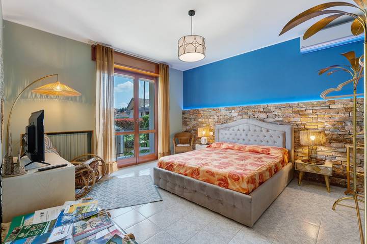 Vakantiehuis voor 4 personen, with Balkon and Tuin as well as Kinderzwembad