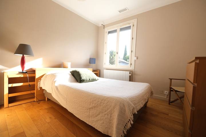 Location de vacances pour 8 personnes, avec jardin à Avignon - 3