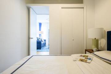 Vacation Rental for 5 Guests in Manhattan, New York City, Picture 4