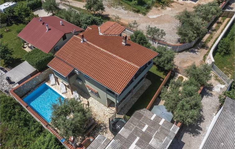 Dom dla 8 osób, z taras - 1