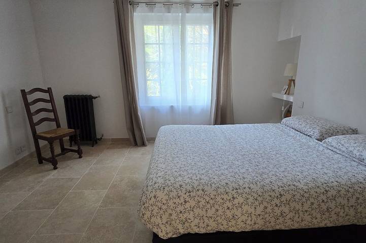 Location de vacances pour 10 personnes, avec Balcon et Jardin à Travaillan - 3