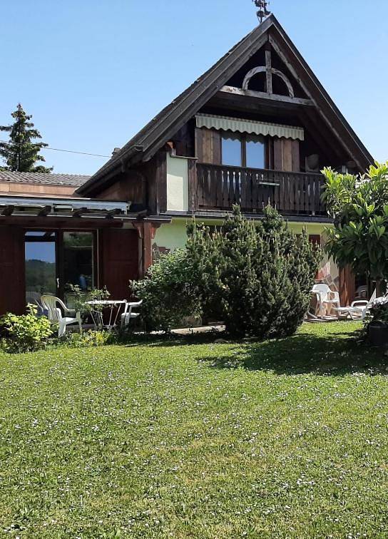 Chambre d’hôte pour 2 personnes, avec Terrasse ainsi que Jardin et Vue