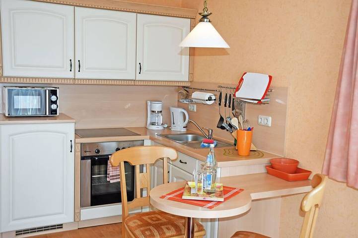 Villa für 2 Personen, mit Garten und Balkon auf Rügen - 3