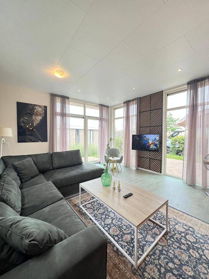 Ferienhaus für 4 Personen, mit Terrasse und Pool sowie Ausblick
