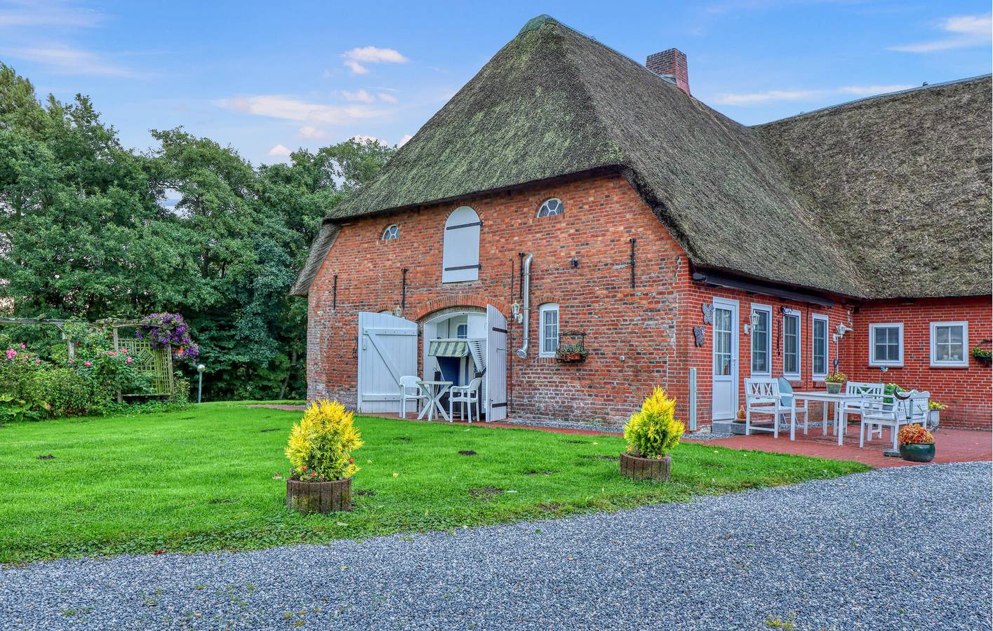 Ganze Ferienwohnung, Ferienwohnung mit Panoramablick in Galmsbüll - WiFi, TV, Parkplatz & Küche in Galmsbüll, Nordseeküste