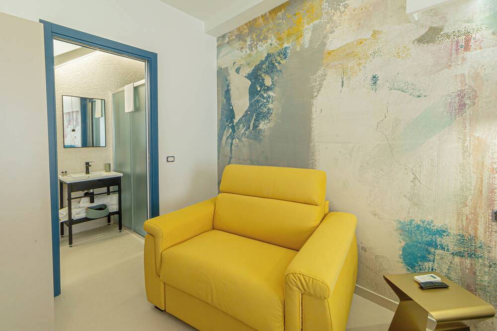 Jura House - Light 5 minutes from the historic center new and cozy apartment in Castelbuono, Palermo Province