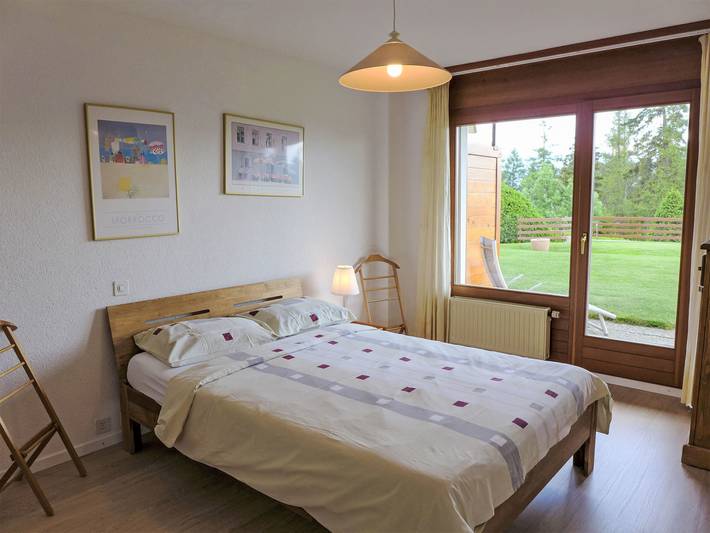 Gîte pour 4 personnes, avec jardin et terrasse, animaux acceptés à Lens (Suisse) - 3