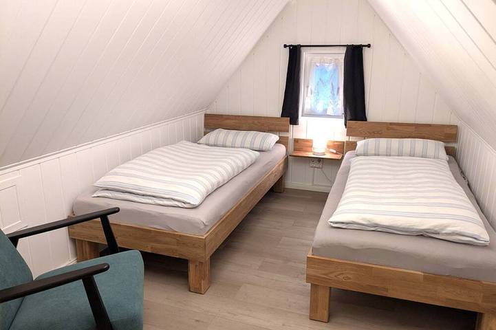 Bungalow für 2 Personen, mit Garten und Terrasse in Glowe - 2