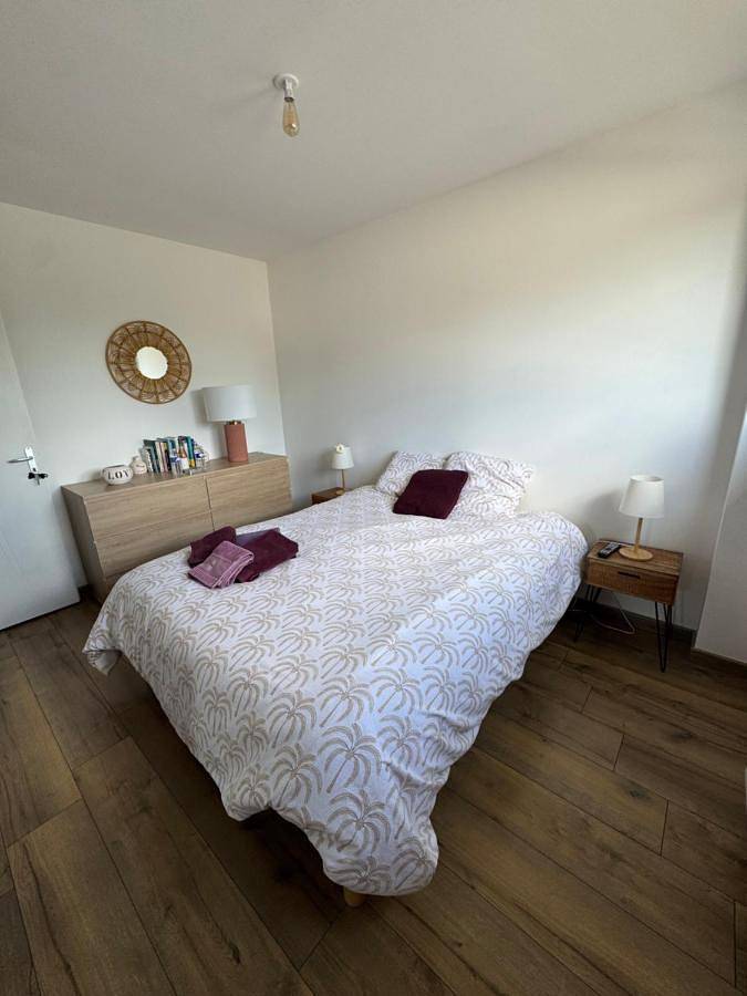 Chambre d’hôte pour 2 personnes, avec terrasse ainsi que vue et jardin, adapté aux familles à Changé - 4