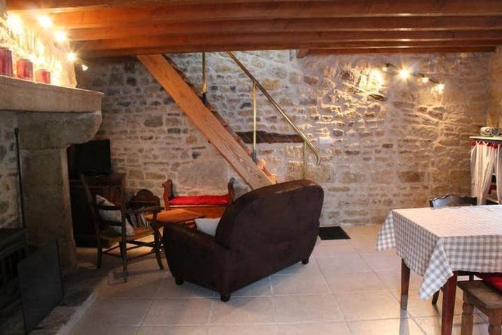 Location de vacances pour 4 personnes, avec Balcon et Terrasse à Saint-Maurice (Puy-de-Dôme)