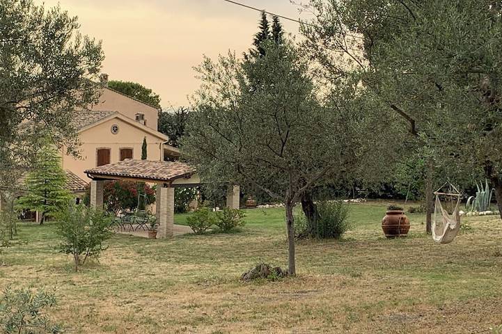 Bed and breakfast per 5 persone, con giardino - 1