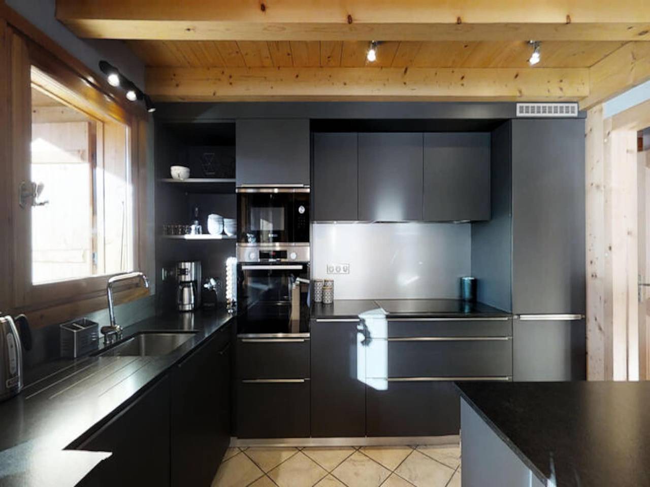 Ganze Wohnung, 6 Zimmer für 11 Personen in Le Grand-Bornand, Annecy und Umgebung