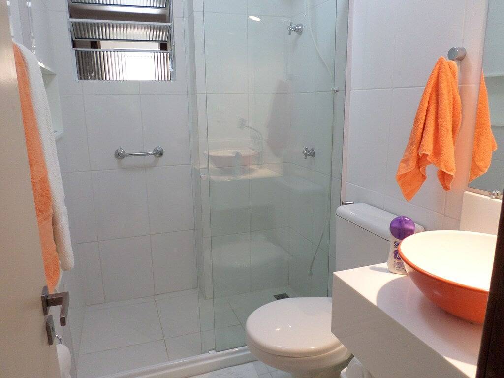 Ganze Wohnung, Tolle Wohnung 03 Schlafzimmer, möbliert, direkt am Meer, Camareira. in Camaçari, Linha Verde