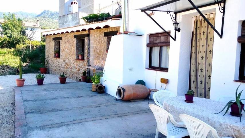 Apartamento para 7 personas, con Terraza además de Jardín y Vistas en Villaverde de Guadalimar