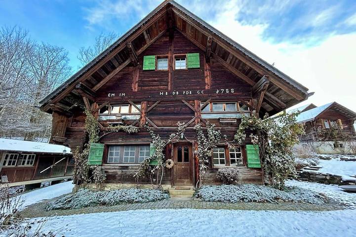 Chalet pour 5 personnes, avec balcon et jardin