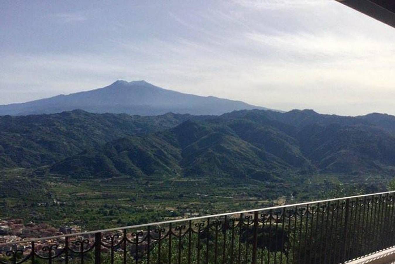 Ferienhaus mit Pool in der Nähe des Ätna in Gaggi, Messina Provinz