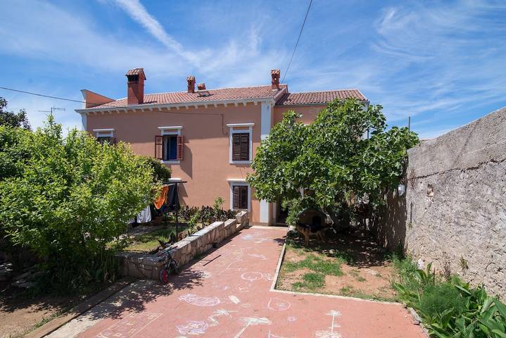 Ferienwohnung für 5 Personen, mit Balkon/Terrasse in Mali Lošinj