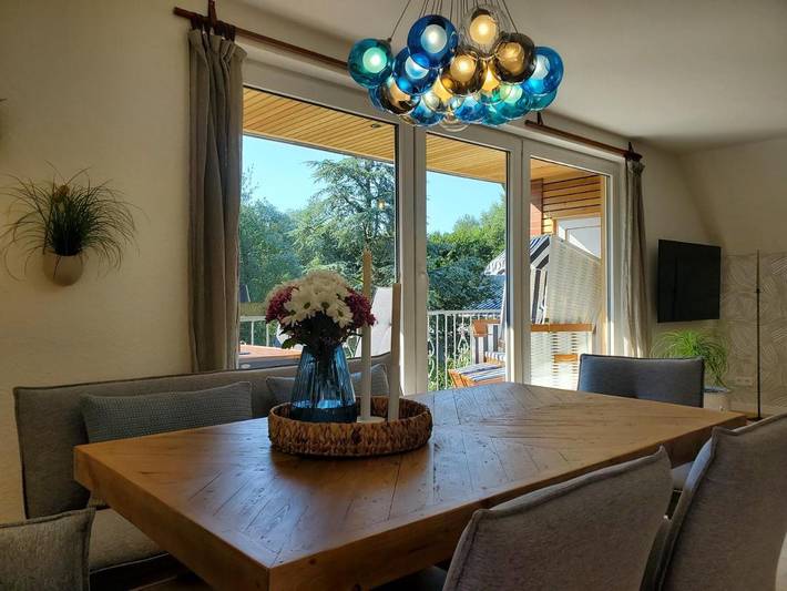 Ferienwohnung für 6 Personen, mit Balkon und Terrasse sowie Ausblick