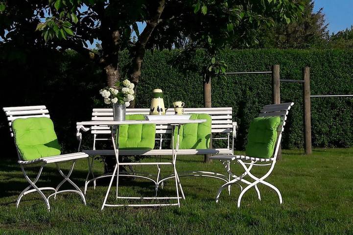 Ferienwohnung für 4 Personen, mit Terrasse und Garten in Alt Farpen
