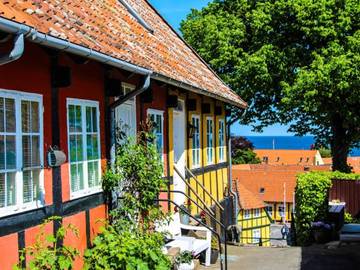 Ferienhaus für 4 Personen, mit Terrasse in Svaneke