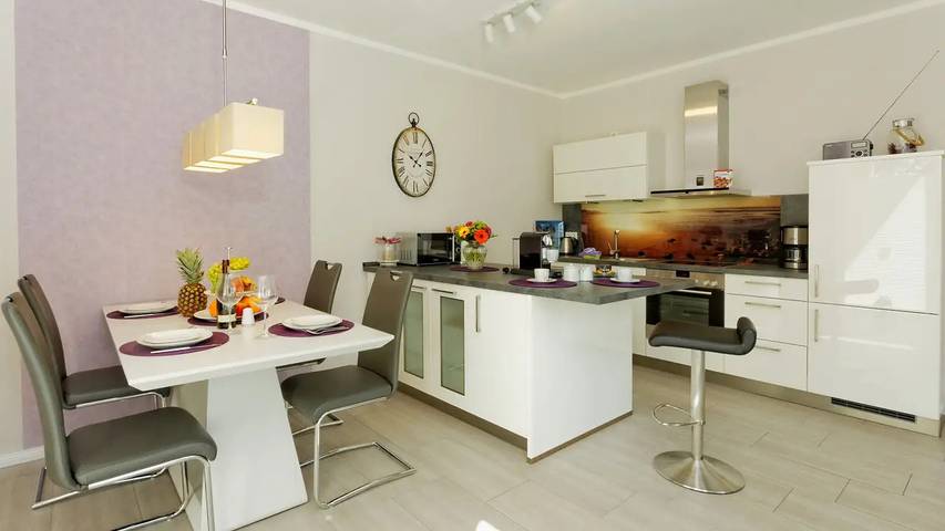 Ferienwohnung für 4 Personen, mit Terrasse und Garten in Karlshagen - 3