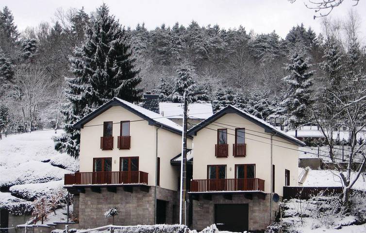 Location de vacances pour 5 personnes, avec terrasse ainsi que jardin et sauna à Burg-Reuland - 2