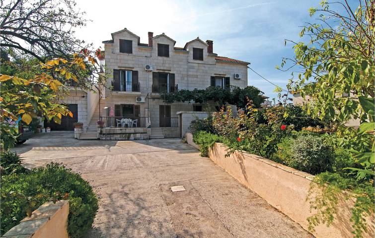 Ferienwohnung für 4 Personen, mit Terrasse auf Brac - 2