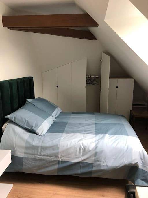 Gîte pour 8 personnes, avec balcon dans Saint-Malon-sur-Mel - 4