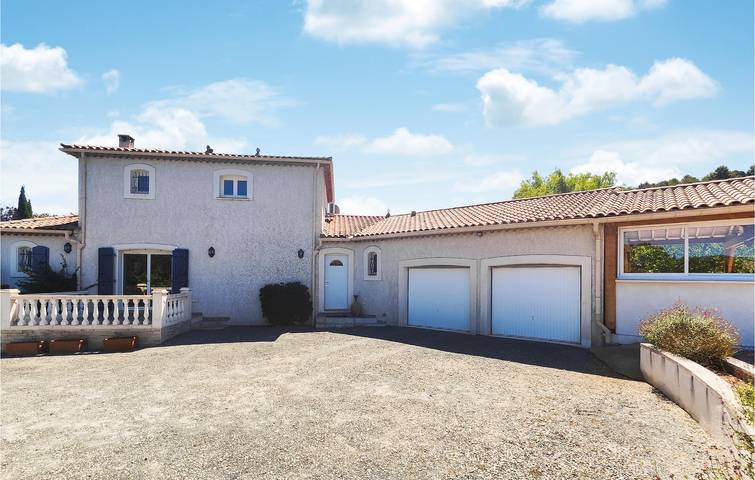 Location de vacances pour 8 personnes, avec piscine ainsi que terrasse et jardin à Prades-sur-Vernazobre - 2