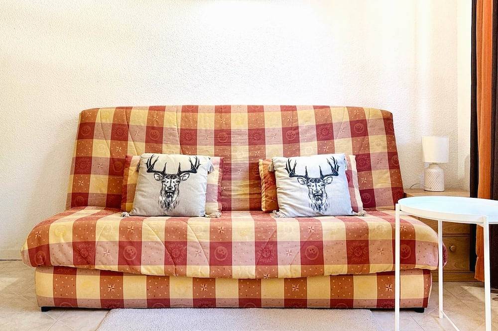 Ganze Wohnung, Lovely studio with mountain and river views in Prémanon, Regionaler Naturpark Hochjura