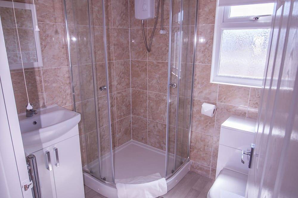 Modern Airy Chalet short walk to beach, nr Great Yarmouth & Norfolk Broads in California (Great Yarmouth), Great Yarmouth