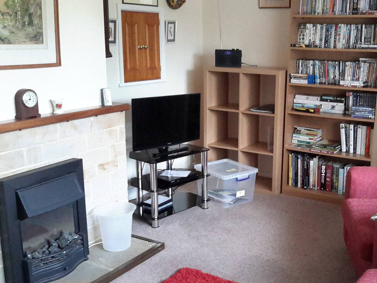 Log Cabin for 2 People in The Cotswolds, South West England
