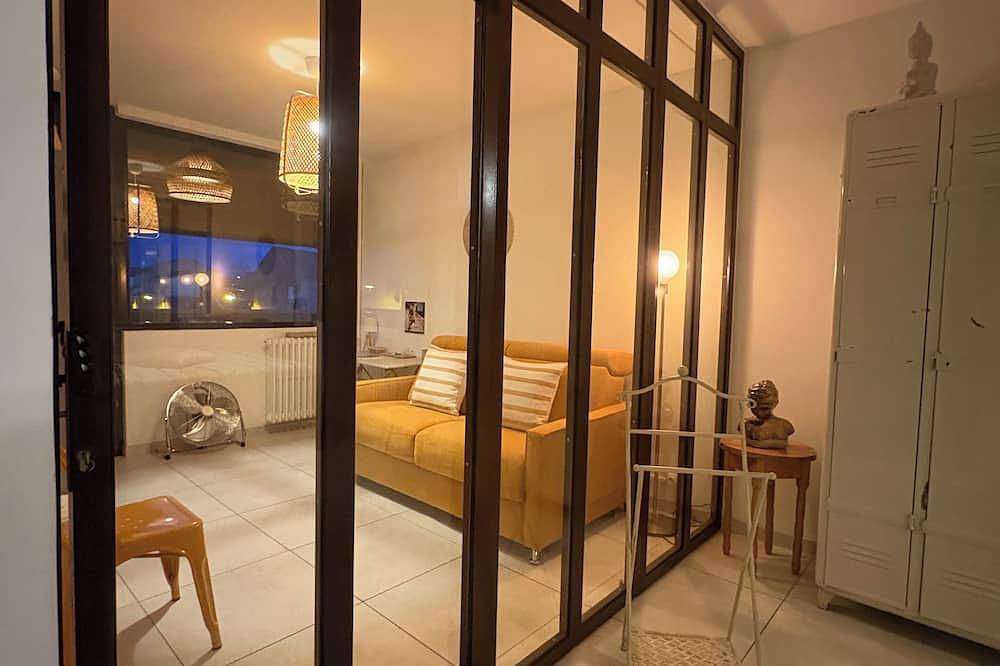 Appartement entier, L’appartement du bonheur - Au Cœur des Volcans d'Auvergne sur la Route du Sud in Issoire, Région de Besse-et-Saint-Anastaise