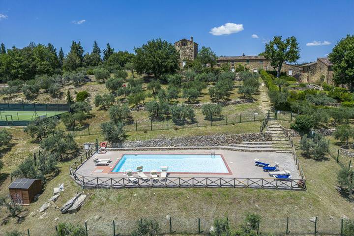 Bauernhof für 4 Personen, mit Garten und Pool in Italien - 2