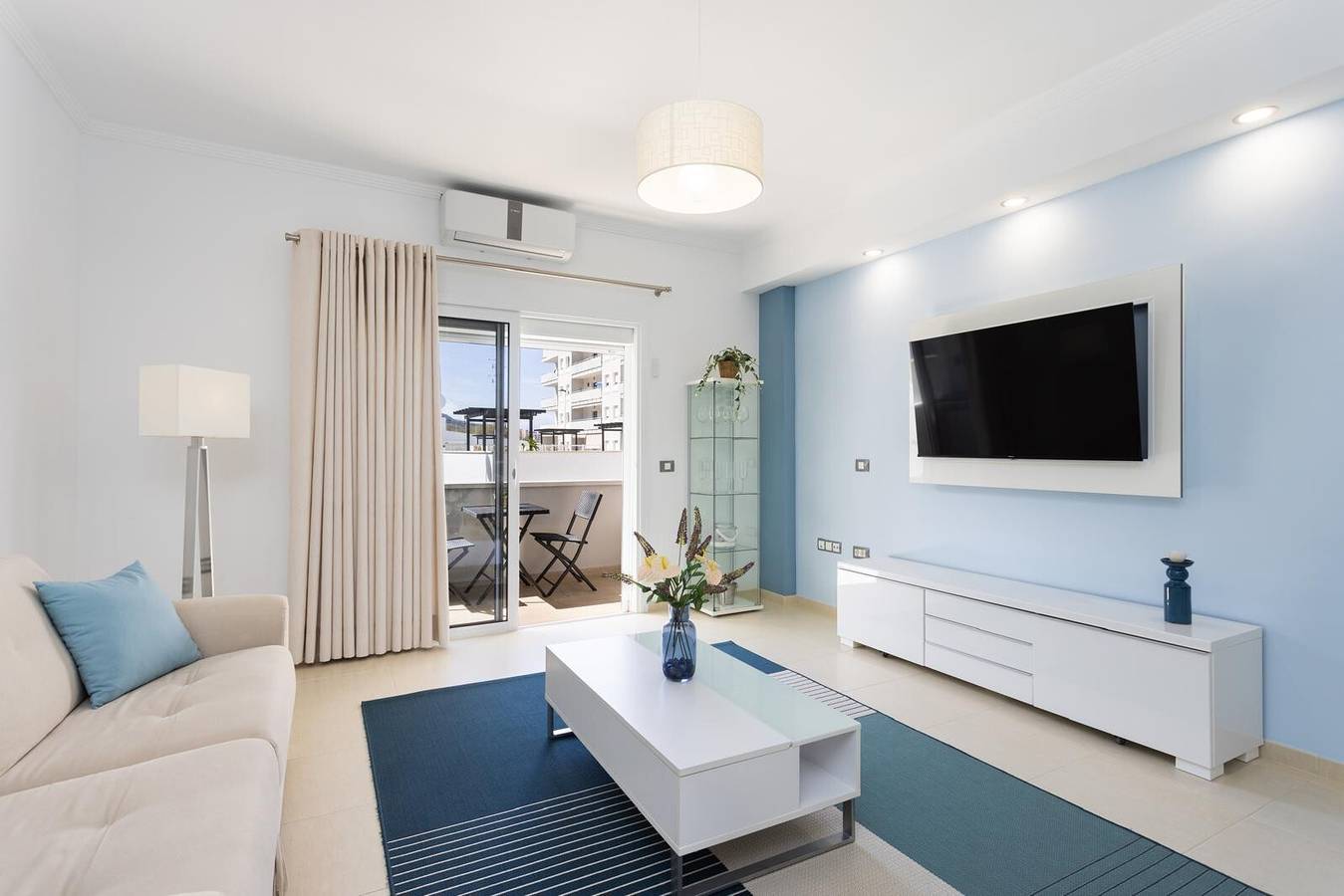 Casa de vacances 'Brisa - Armonía Park, Bajamar' avec vue montagne, Wi-Fi et climatisation in Bajamar, San Cristóbal de La Laguna