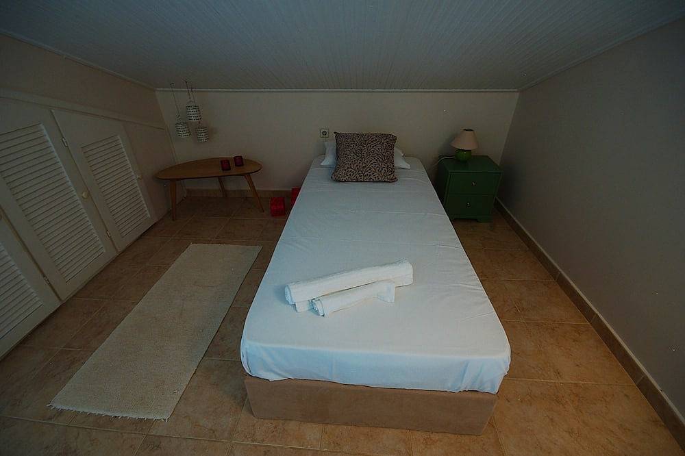Ganze Wohnung, '' Laguna '', elegante Wohnung für 5 Personen, Teil eines privaten Resorts in Gouvia, Korfu