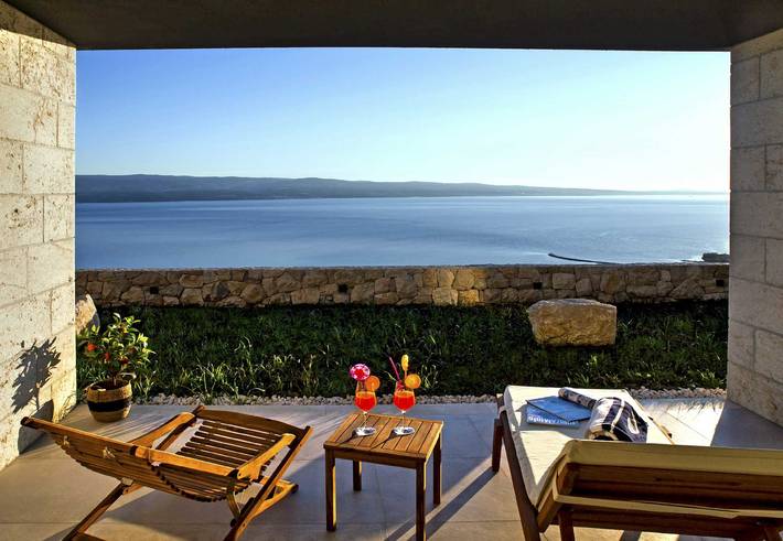 Ferienhaus für 6 Personen, mit Terrasse und Pool in Omis - 2