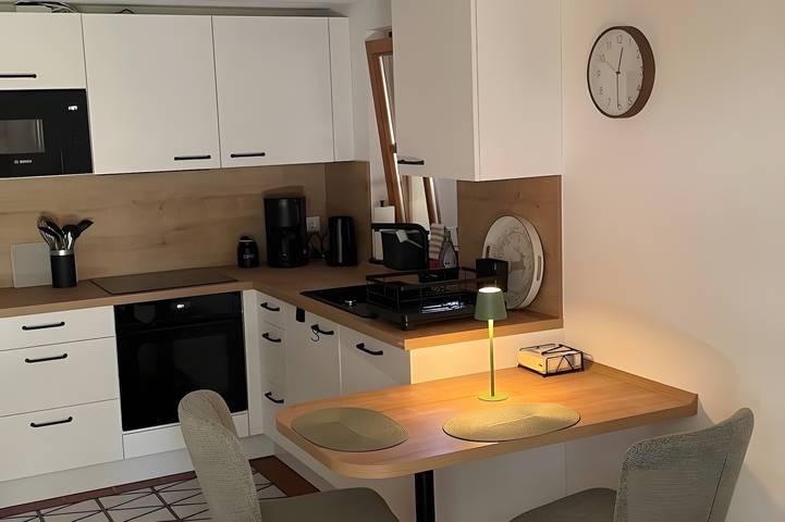 Appartement entier, Quiet vacation rental, sleeps 2, 55 square meters, with a terrace and parking in nesselried in Appenweier, Forêt-Noire centrale