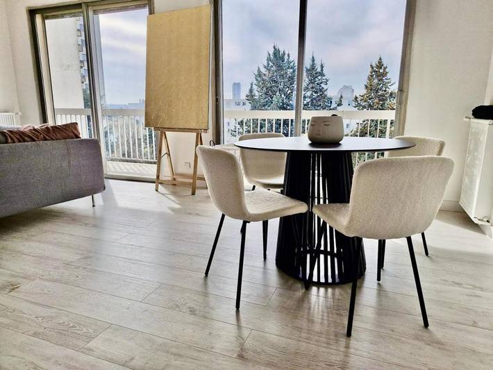 Gîte pour 2 personnes, avec jacuzzi et balcon à Épinay-sur-Seine - 2