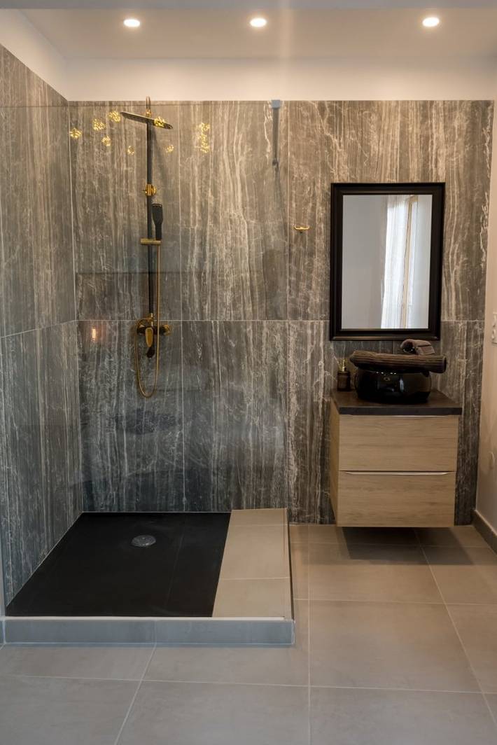 Gîte pour 6 personnes, avec piscine à Le Crès - 4