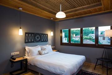 Gîte pour 2 personnes, avec vue et balcon dans Veria